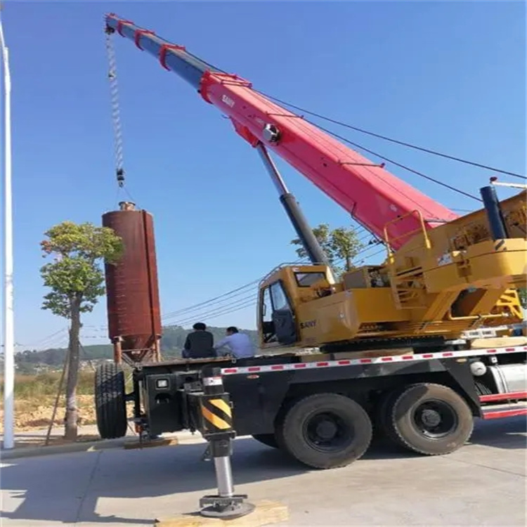 自贡专业吊车租赁多少钱