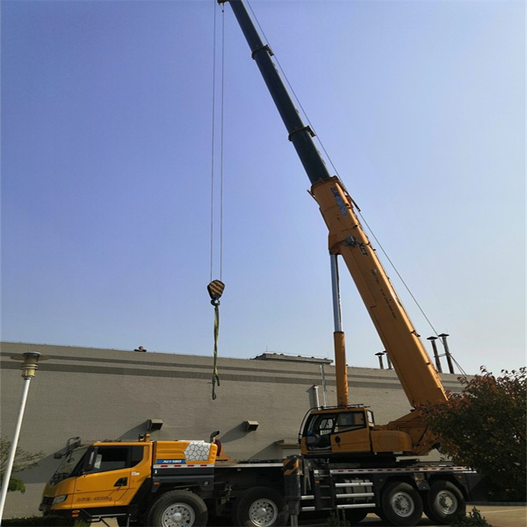 自贡 选择汽车吊租赁的秘诀与联系方式指南